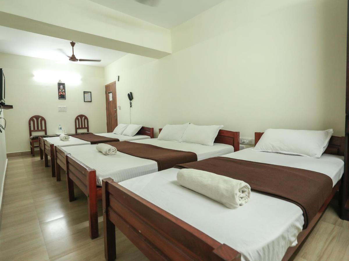 Hare Krishna Inn Guruvāyūr Zewnętrze zdjęcie