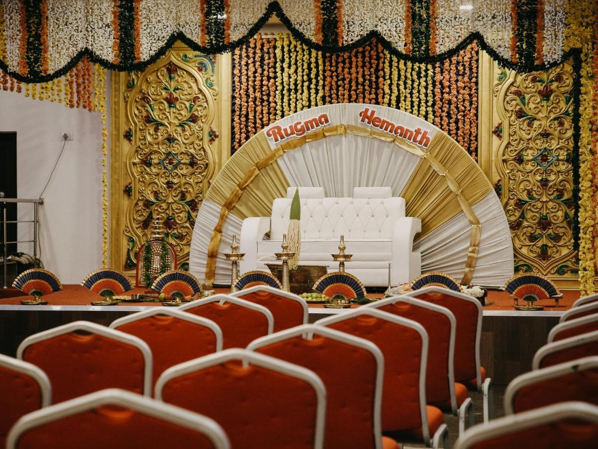 Hare Krishna Inn Guruvāyūr Zewnętrze zdjęcie