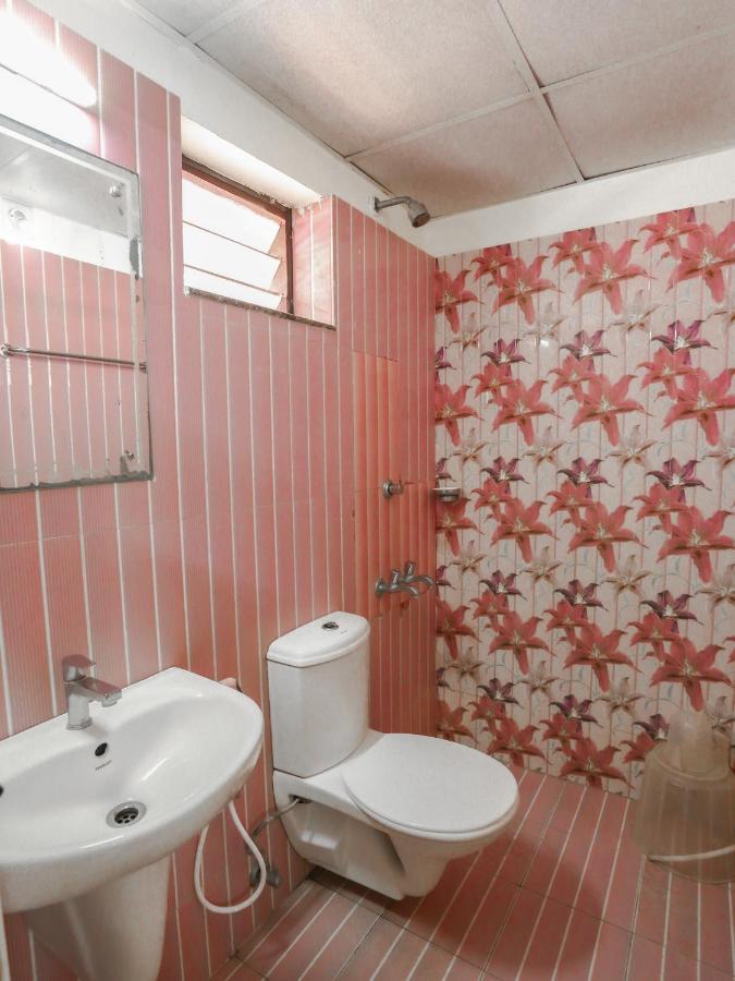 Hare Krishna Inn Guruvāyūr Zewnętrze zdjęcie