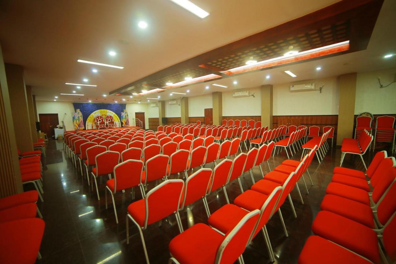 Hare Krishna Inn Guruvāyūr Zewnętrze zdjęcie